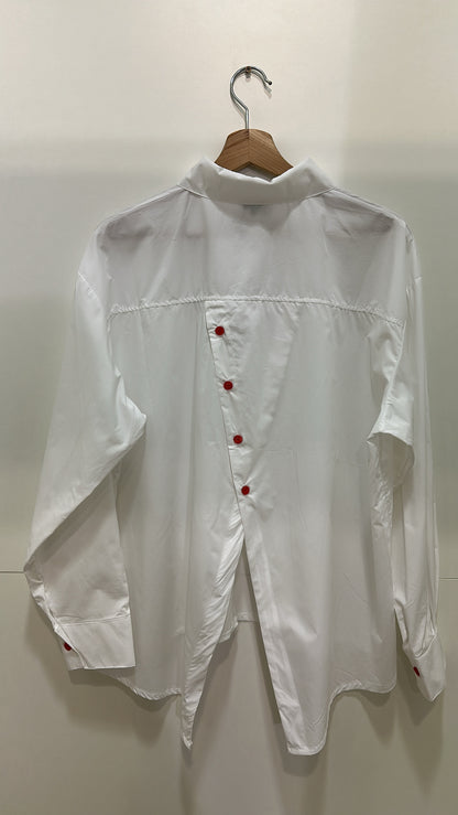 Blouse over boutons rouge Blanc