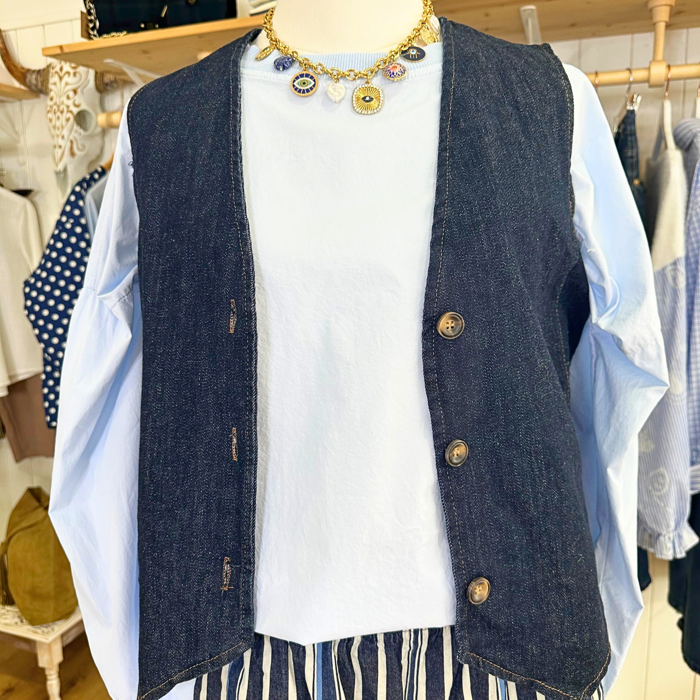 Gilet sans manches en jean col V Brut