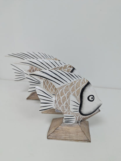 Poisson sur socle bois & blanc L