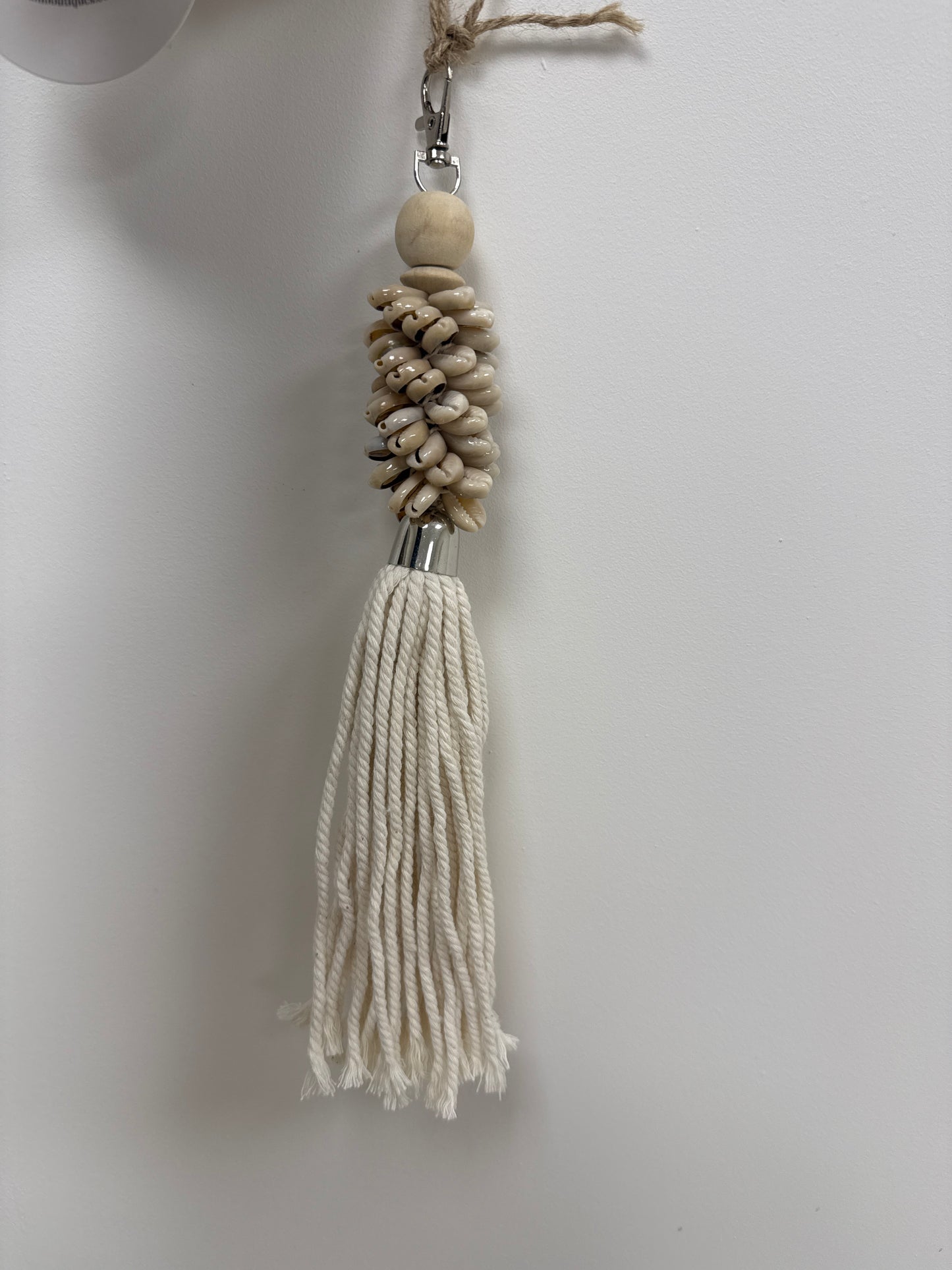Porte-clés coquillage ficelle ecru –