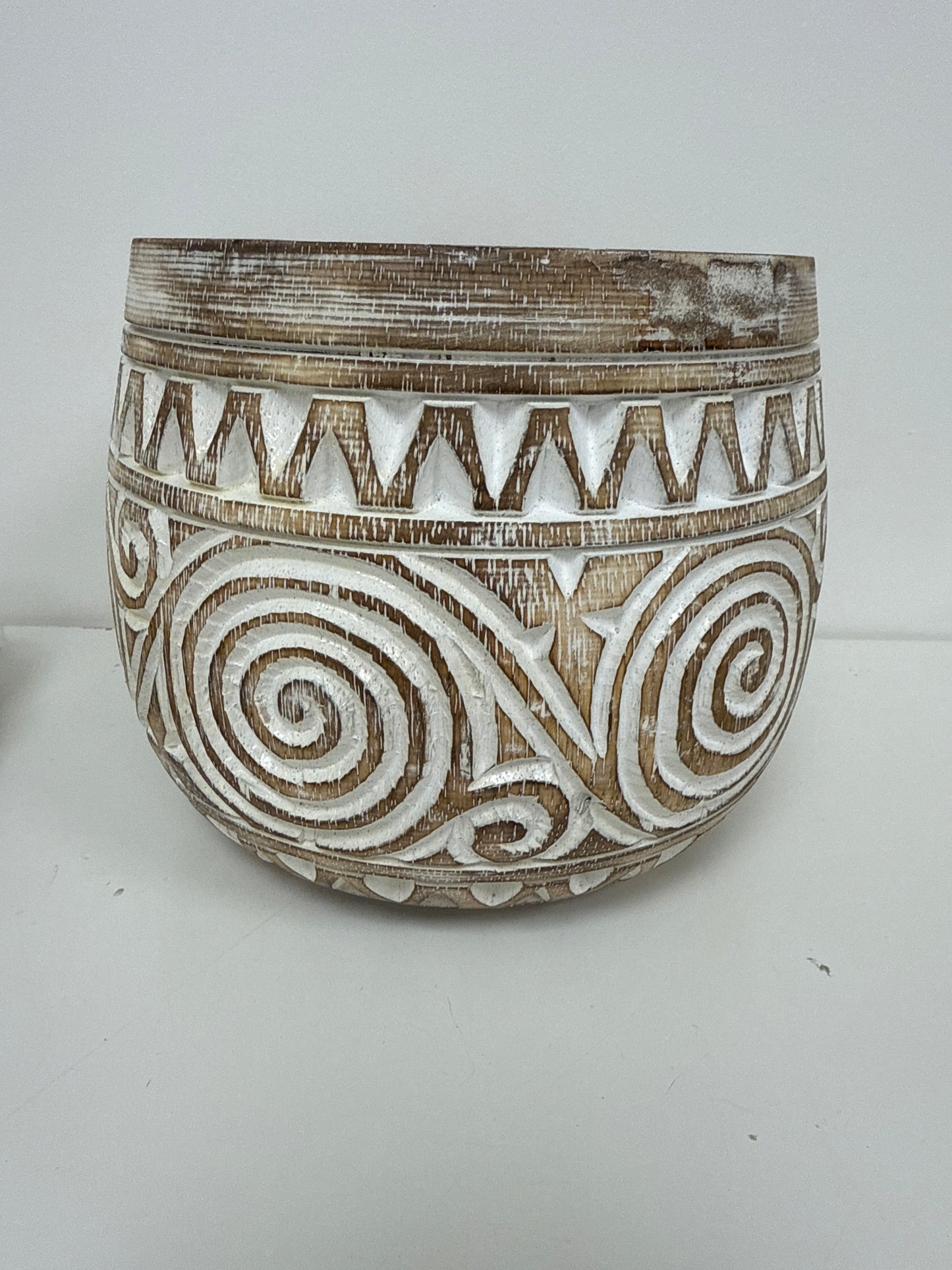 Pot décoratif sculpté en bois XL