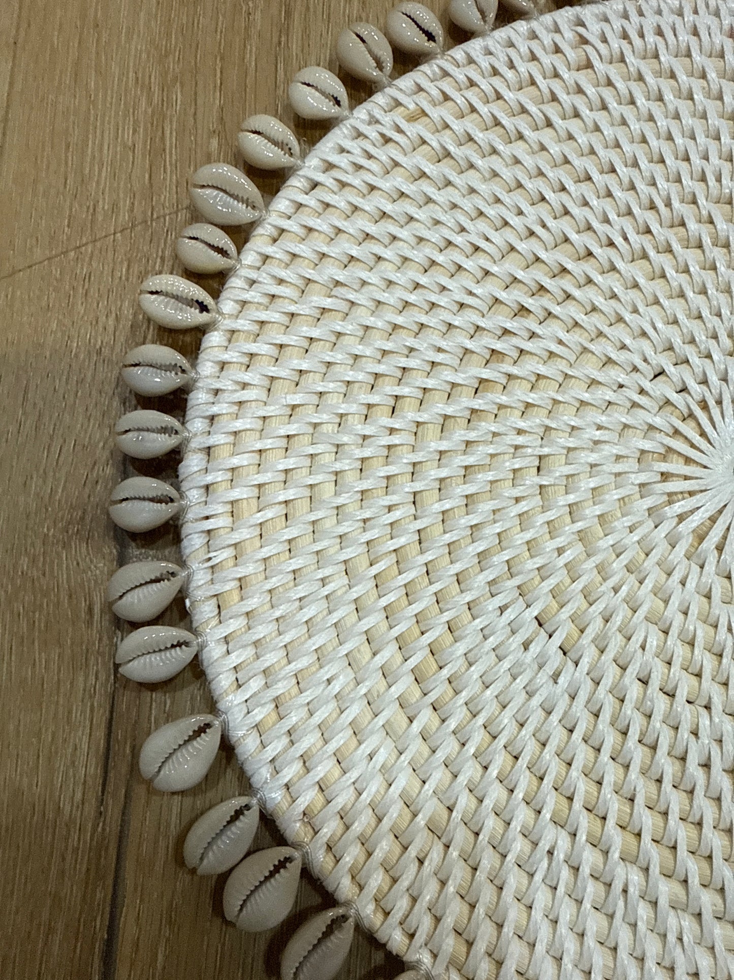 Set de table rotin et coquillage Blanc
