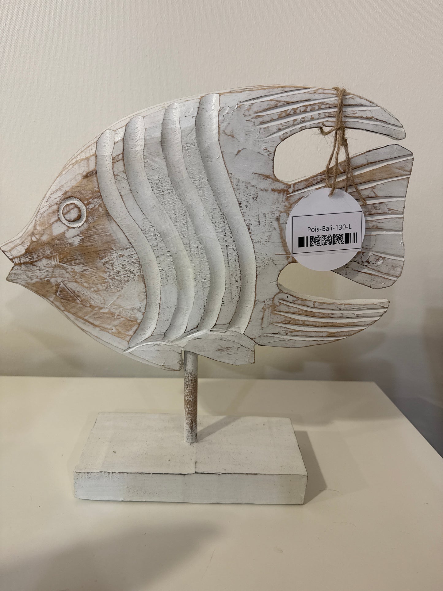 Grand poisson décoratif en bois sculpté
