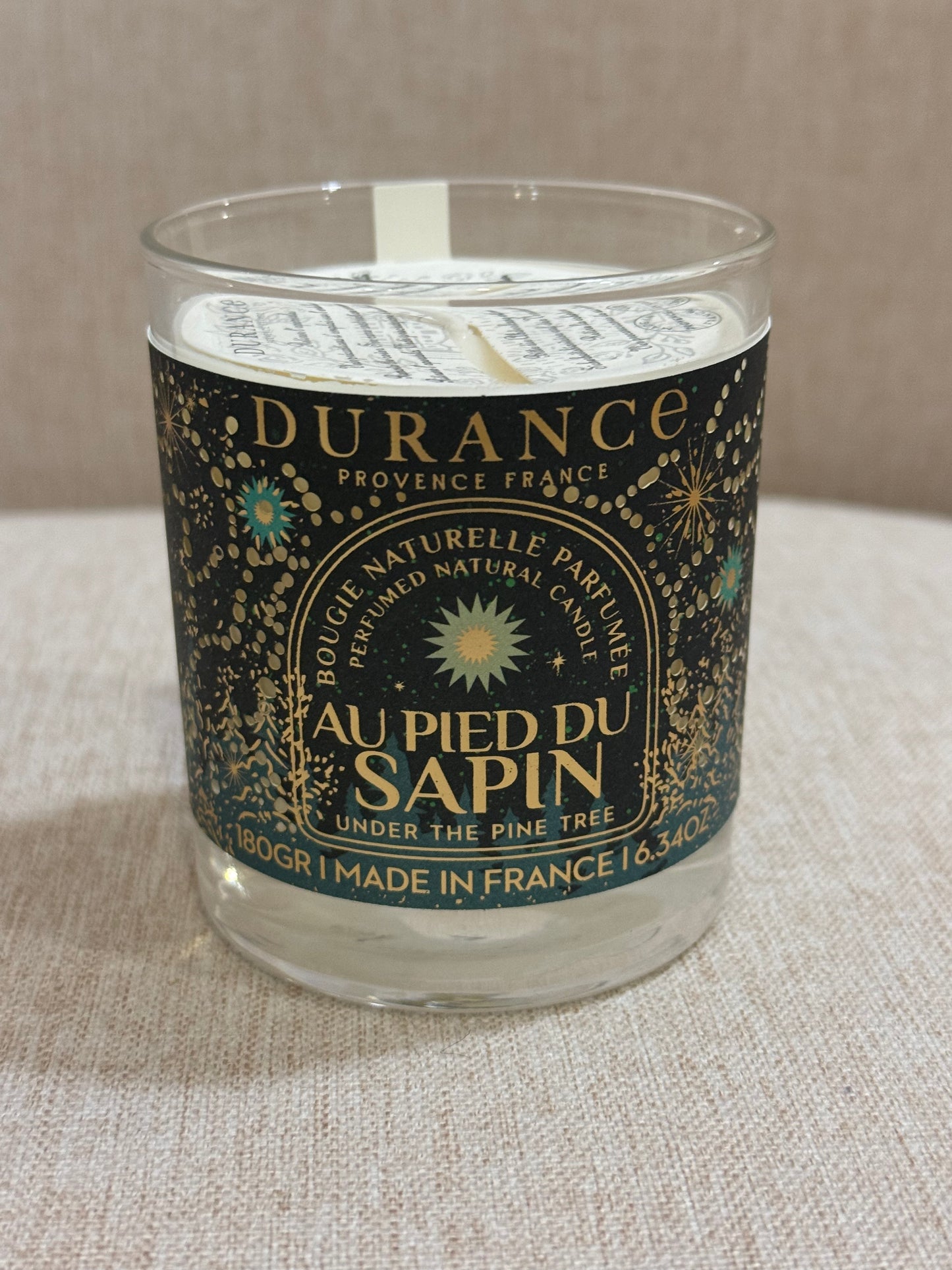 Bougie Naturelle Parfumée 180 gr Au Pied du Sapin Noël 2025