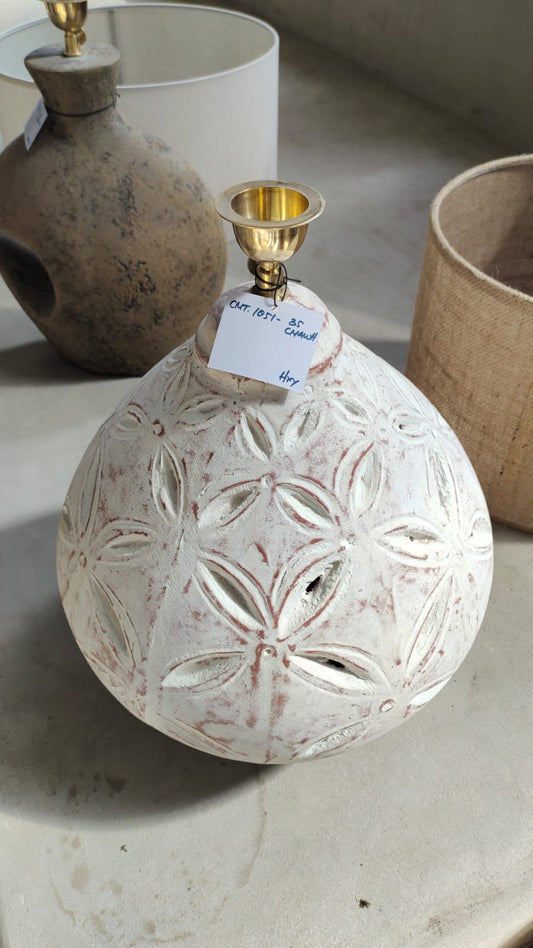 Lampe artisanale Bali – Poterie blanche patinée (Ø35 cm)