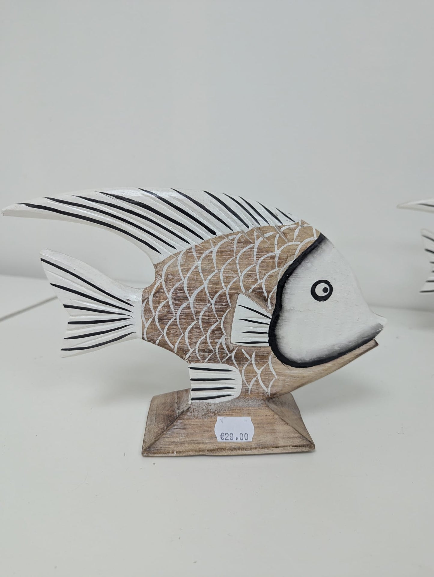 Poisson sur socle bois & blanc L