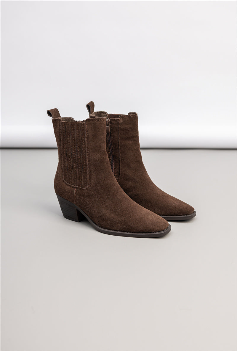 Bottines en cuir à petit talon Marron