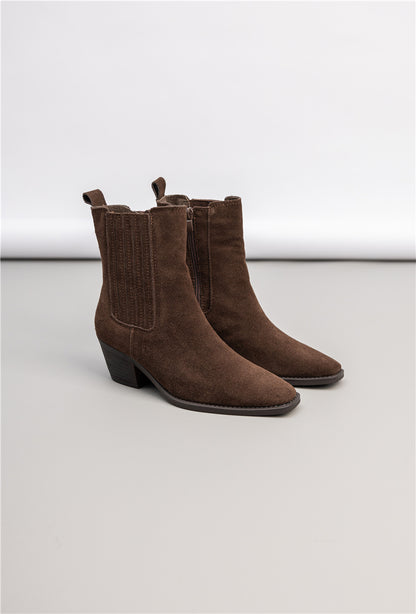 Bottines en cuir à petit talon Marron