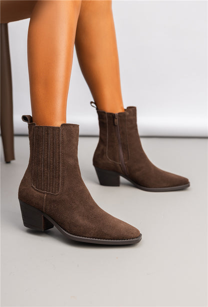 Bottines en cuir à petit talon Marron