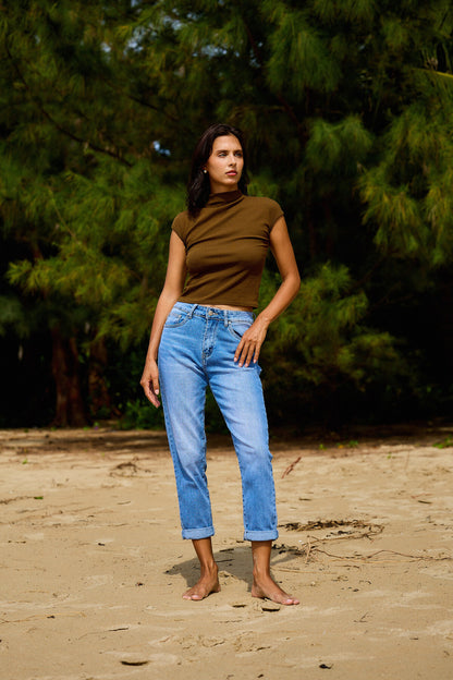 Jean mom taille haute coupe mom ourlet a revers stretch Bleu clair