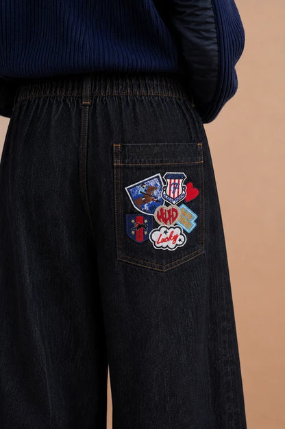 Pantalon jeans large à poche brodée Rena Denim noir