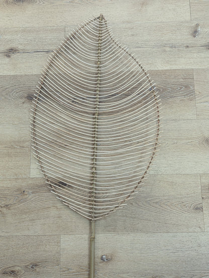 Tige décorative géante feuille ajourée raphia – 210 cm + TU